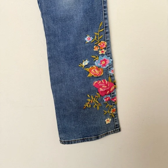 Flamingals Floral Embroidery Mid Waist High Stretch Bootcut Jeans with Pockets - Picture 5 of 7